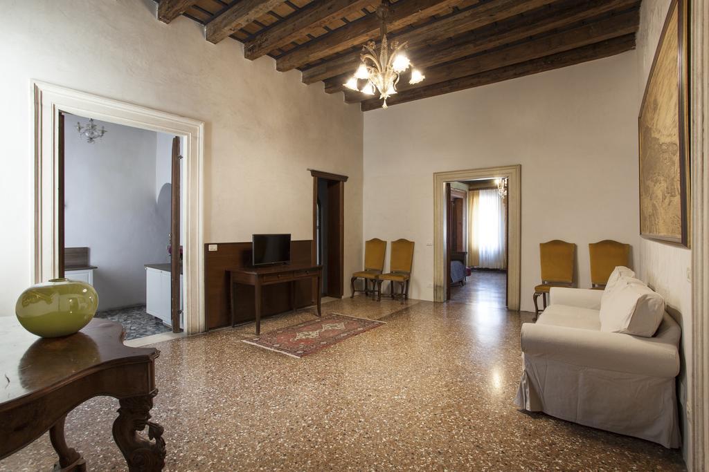Apartment Palazzo Valmarana Braga *