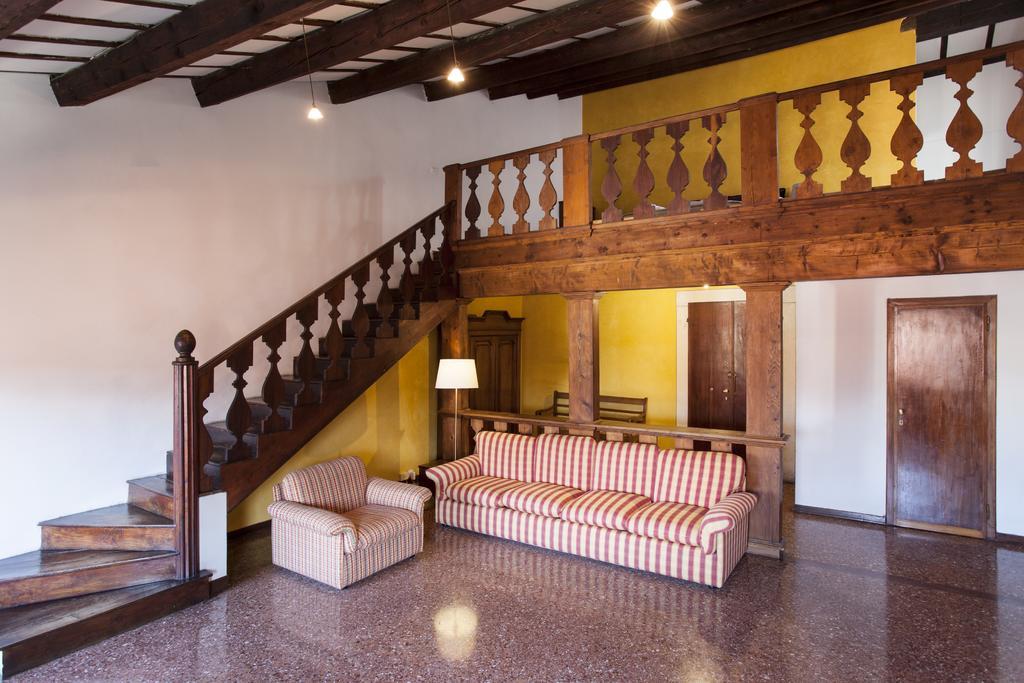 Palazzo Valmarana Braga *